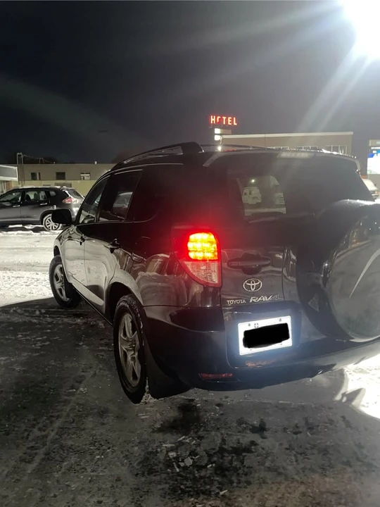 2007 Toyota RAV4 3rd Gen - Image 11 of 14