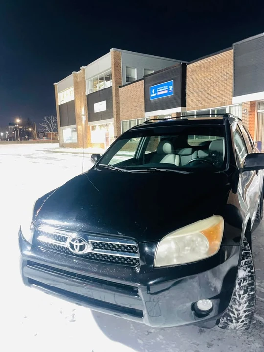 2007 Toyota RAV4 3rd Gen - Image 3 of 14
