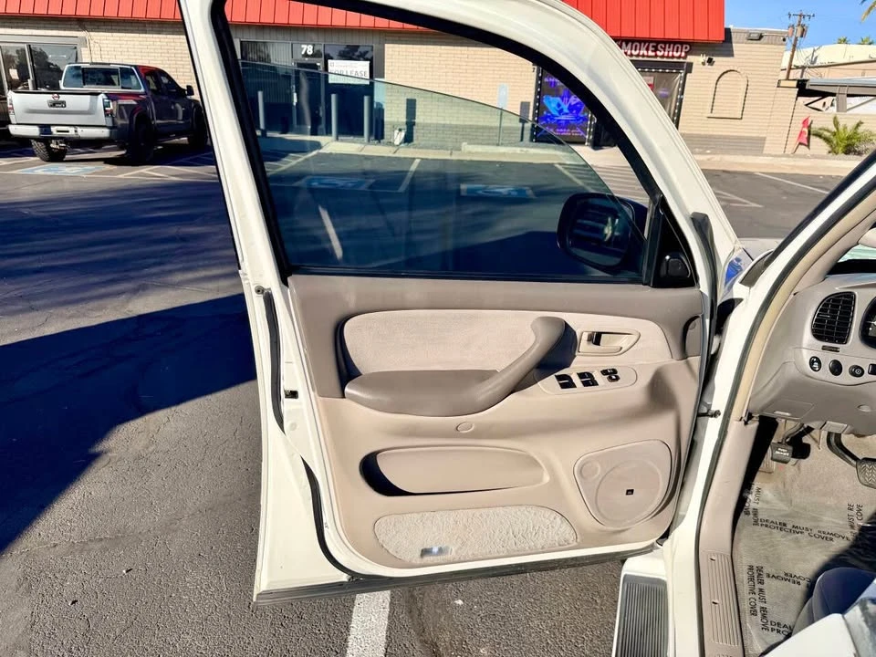 2007 Toyota Sequoia 1st Gen - Image 10 of 20