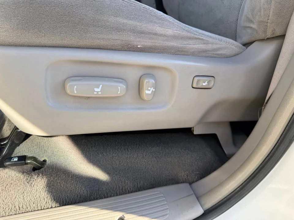2007 Toyota Sequoia 1st Gen - Image 14 of 20