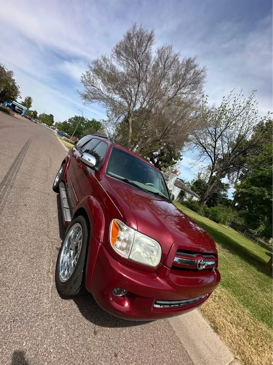 2007 Toyota Sequoia 1st Gen - Image 3 of 10