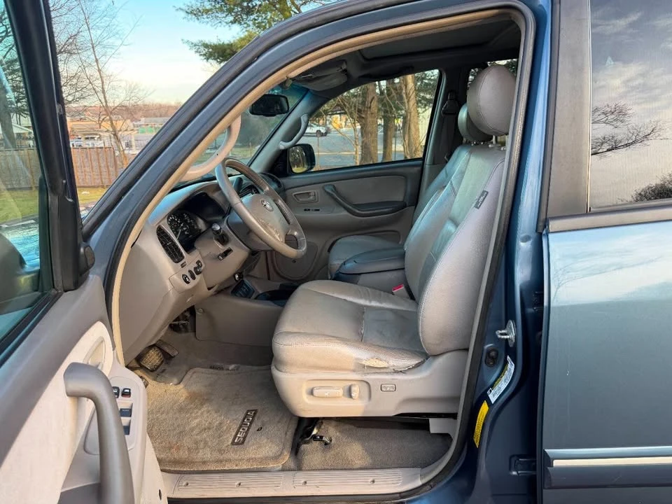2007 Toyota Sequoia 1st Gen - Image 7 of 20