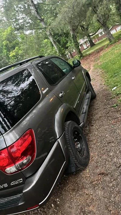 2007 Toyota Sequoia 1st Gen - Image 5 of 12