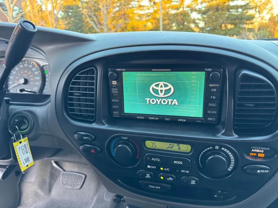 2007 Toyota Sequoia 1st Gen - Image 17 of 19