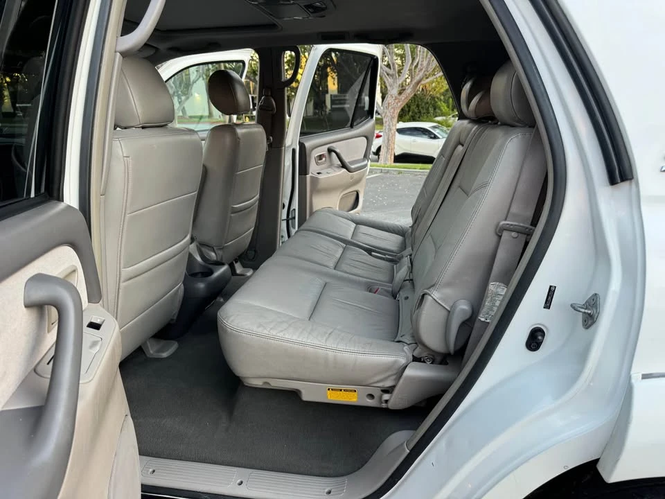 2007 Toyota Sequoia 1st Gen - Image 11 of 19
