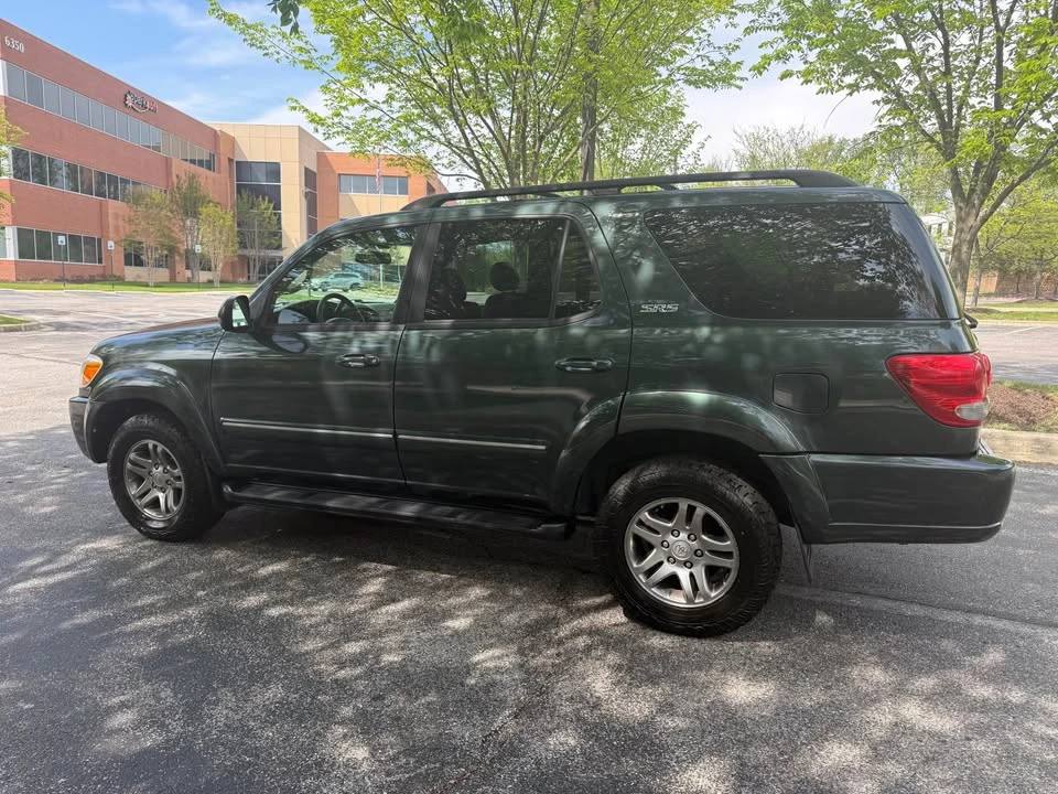 2007 Toyota Sequoia 1st Gen - Image 4 of 20