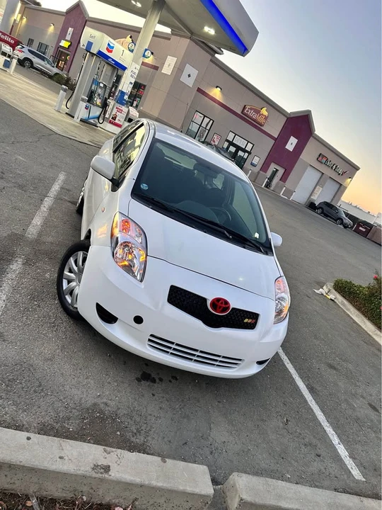 2007 Toyota Yaris - Image 10 of 14