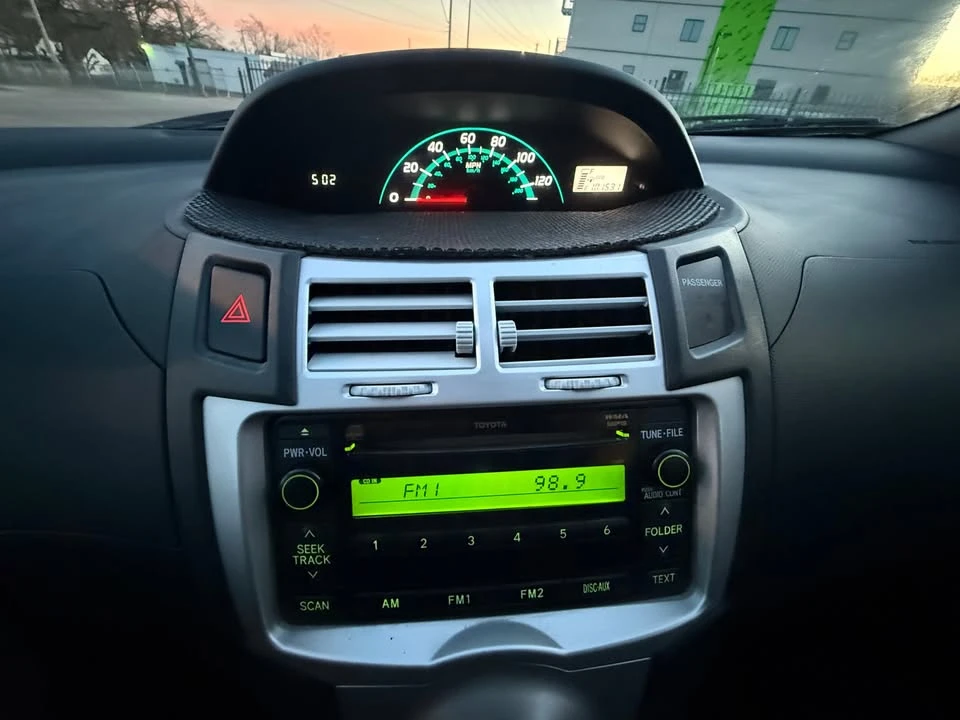 2007 Toyota Yaris - Image 13 of 14