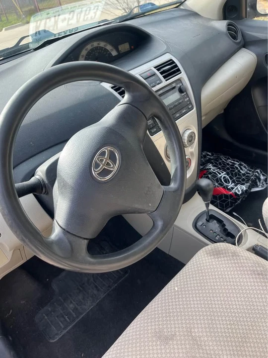 2007 Toyota Yaris - Image 6 of 8