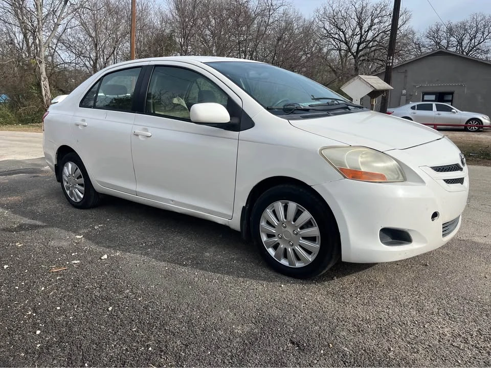2007 Toyota Yaris - Image 5 of 8