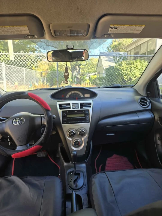 2007 Toyota Yaris - Image 7 of 8