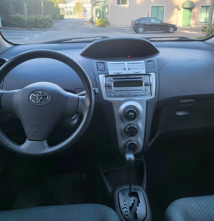 2007 Toyota Yaris - Image 7 of 10