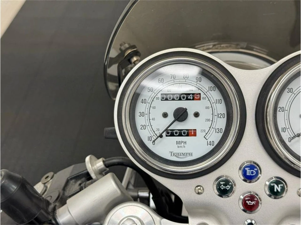 2007 Triumph Thruxton - Image 15 of 31