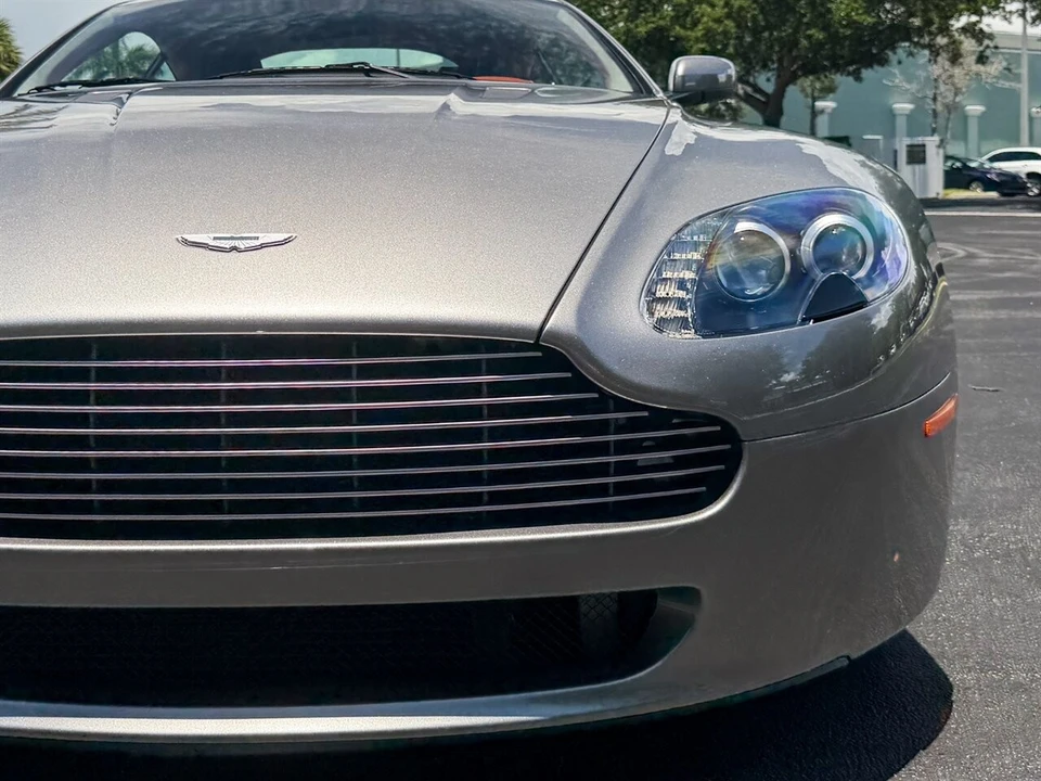 2007 Aston Martin V8 Vantage (2006-2017) - Image 3 of 4