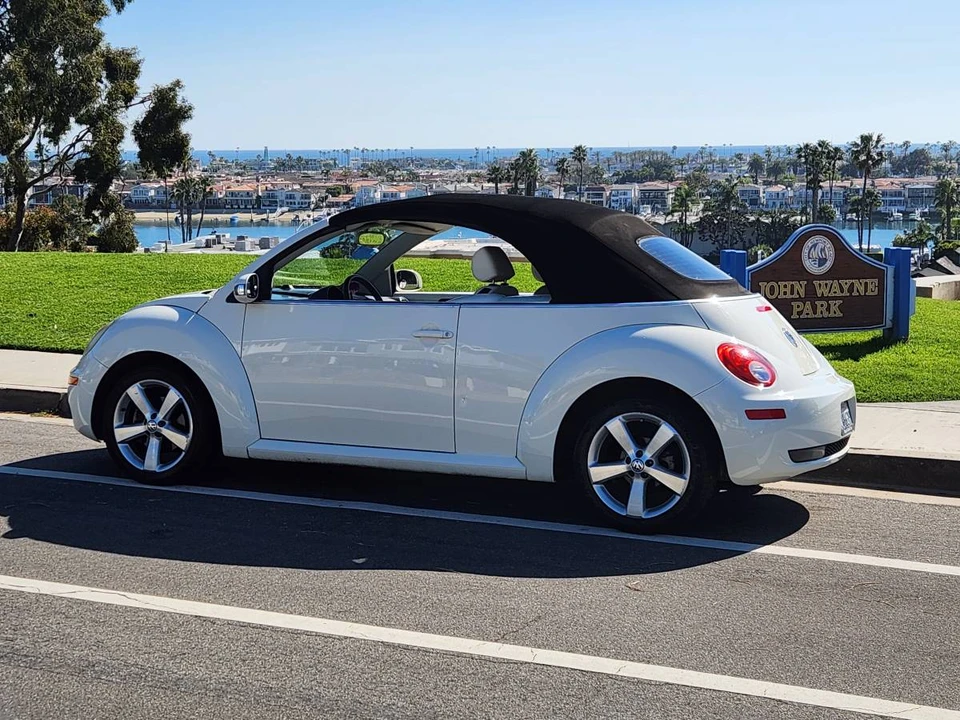 2007 Volkswagen New Beetle - Image 4 of 22