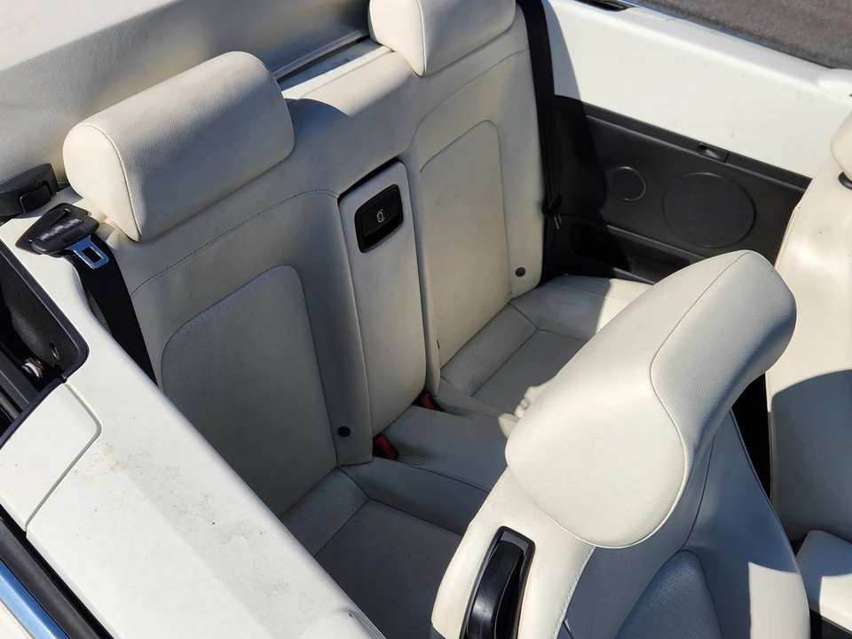 2007 Volkswagen New Beetle - Image 14 of 24