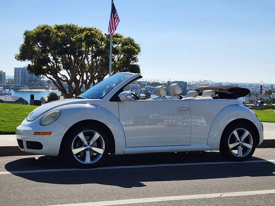 2007 Volkswagen New Beetle - Image 3 of 24