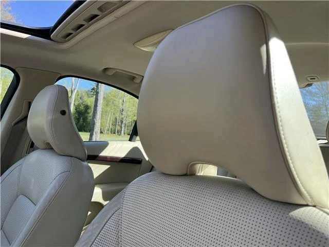 2007 Volvo S80 2nd Gen - Image 13 of 21