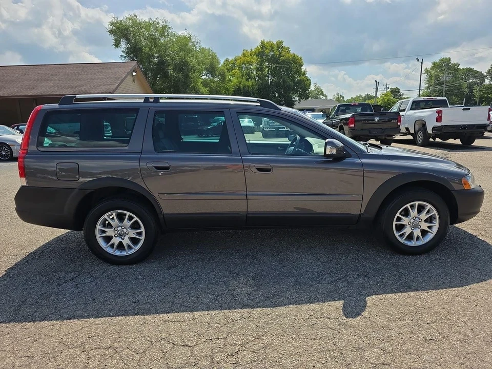 2007 Volvo XC70 3rd Gen - Image 21 of 21