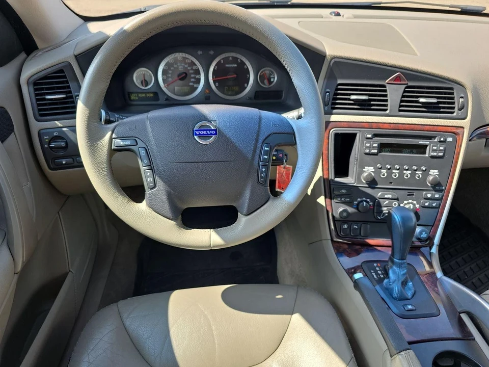 2007 Volvo XC70 3rd Gen - Image 6 of 21