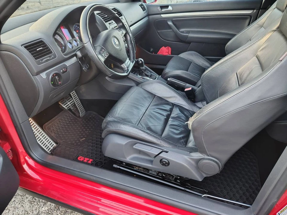2007 Volkswagen GTI Mk5 - Image 11 of 15