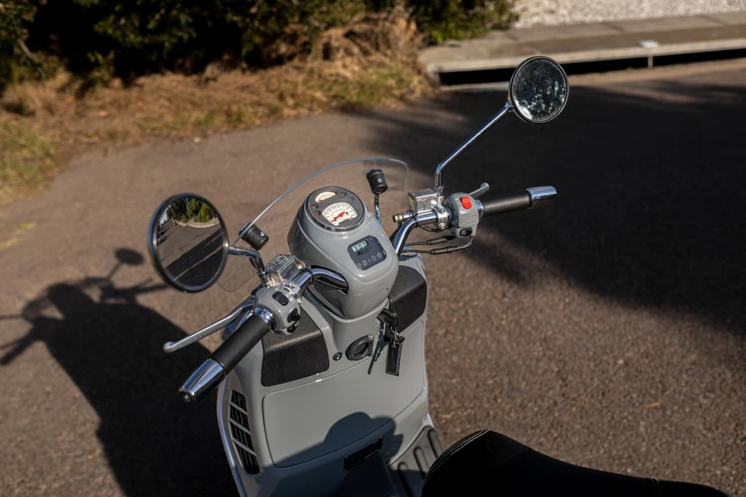 2007 Vespa Sei & PX & ET & LX & GT - Image 4 of 5