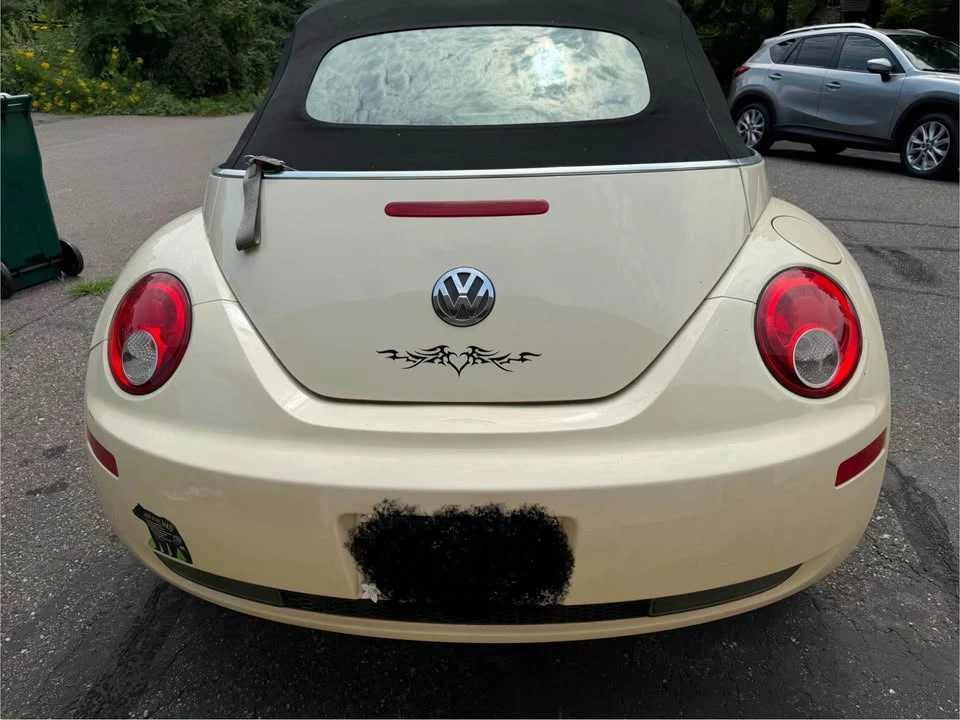 2007 Volkswagen New Beetle - Image 4 of 9