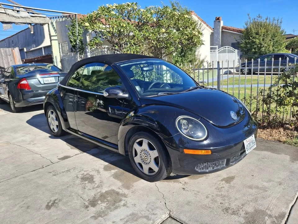 2007 Volkswagen New Beetle - Image 4 of 7