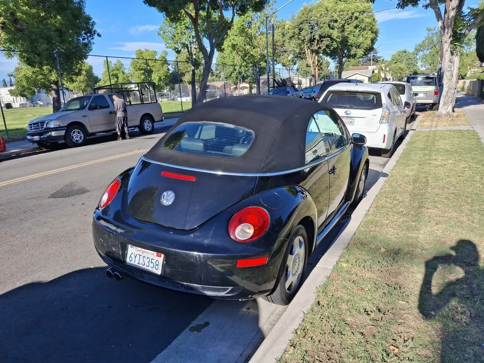 2007 Volkswagen New Beetle - Image 3 of 7