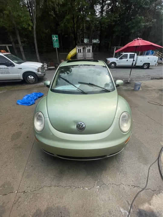 2007 Volkswagen New Beetle - Image 2 of 11