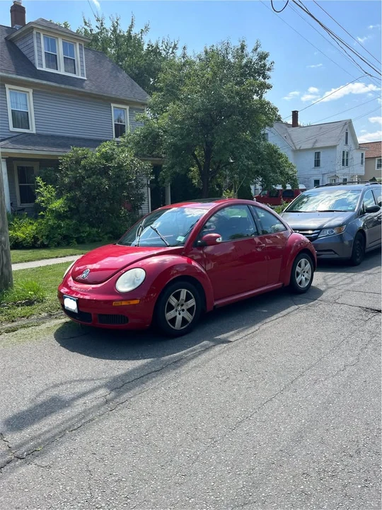 2007 Volkswagen New Beetle - Image 2 of 14