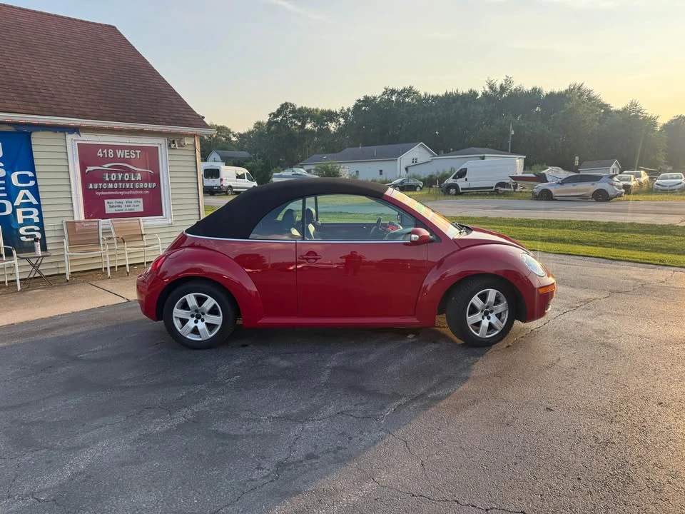 2007 Volkswagen New Beetle - Image 9 of 12