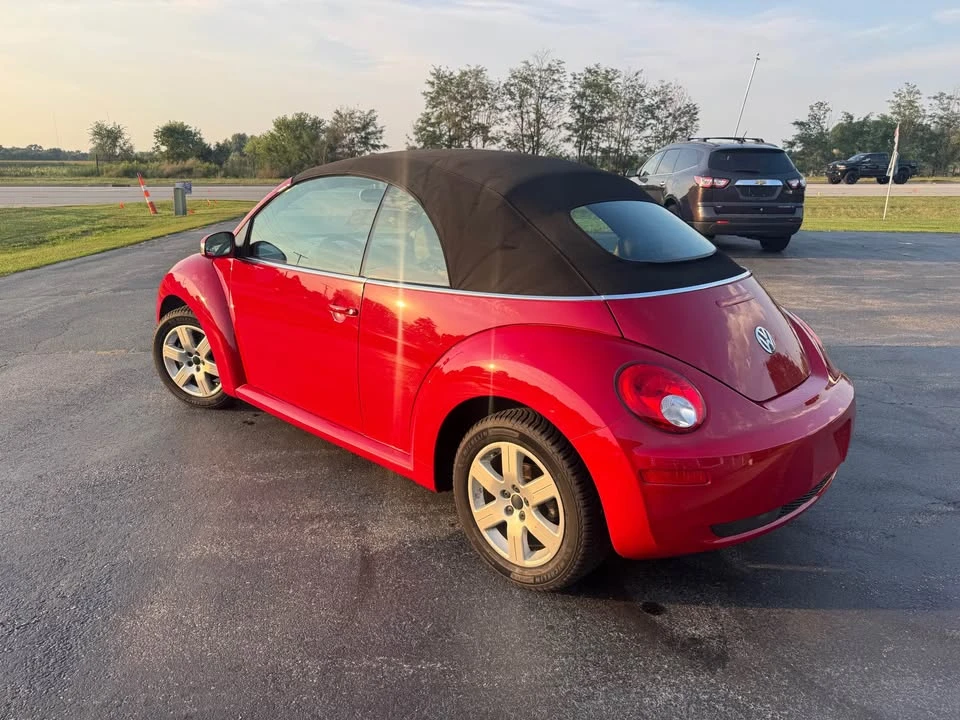 2007 Volkswagen New Beetle - Image 6 of 12