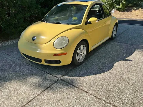 2007 Volkswagen Beetle 1.8T SE Hatchback 2D