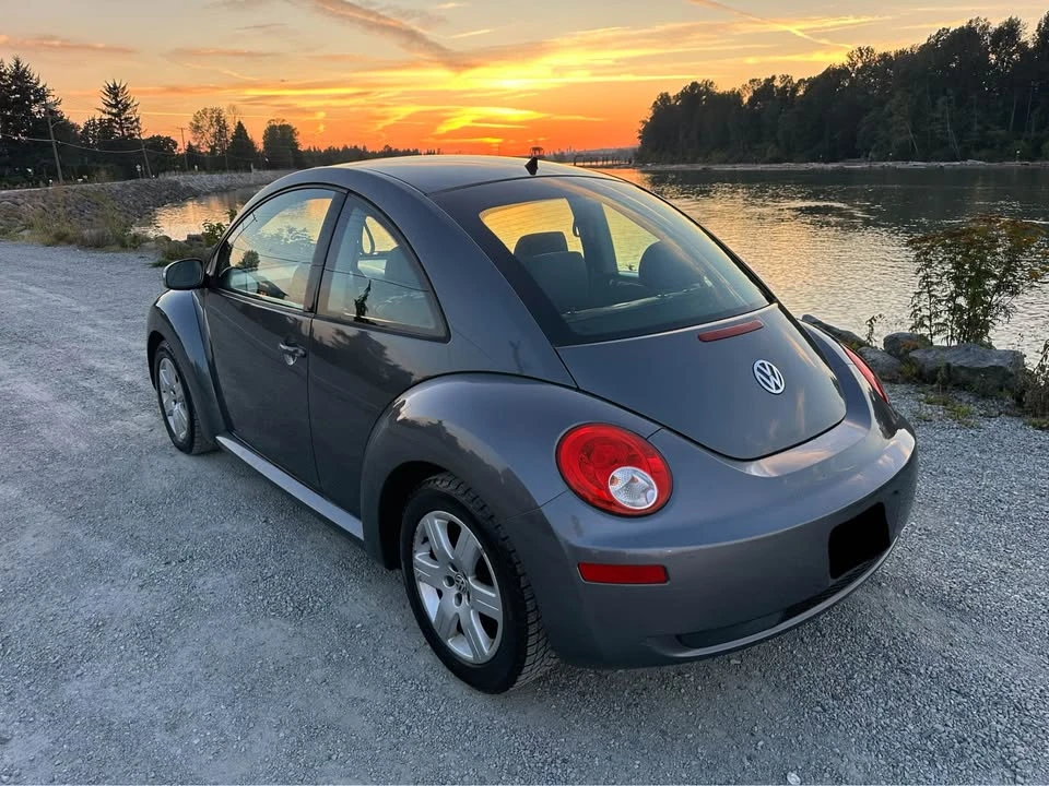 2007 Volkswagen New Beetle - Image 15 of 16