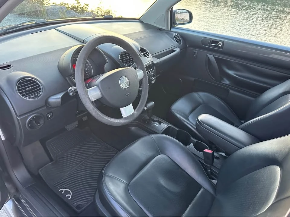 2007 Volkswagen New Beetle - Image 6 of 16
