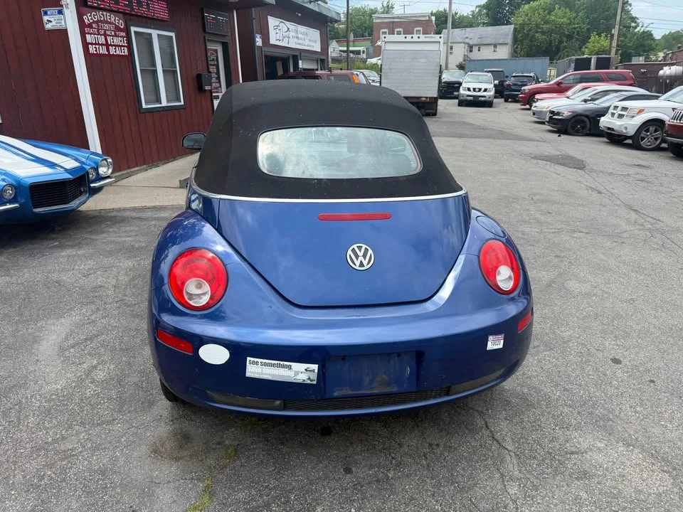2007 Volkswagen New Beetle - Image 8 of 10