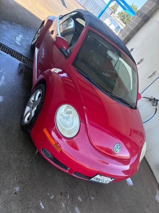 2007 Volkswagen New Beetle - Image 3 of 4