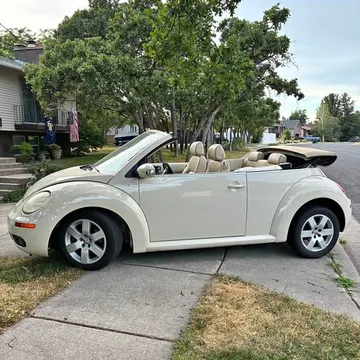 2007 Volkswagen Beetle 2.5L Convertible