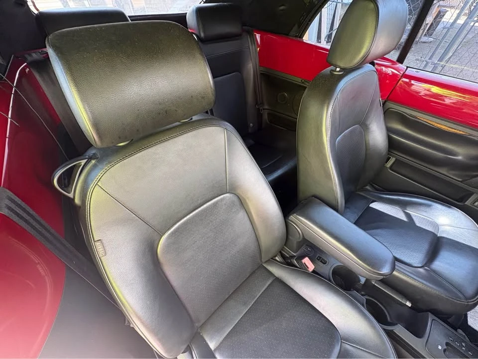 2007 Volkswagen New Beetle - Image 9 of 9