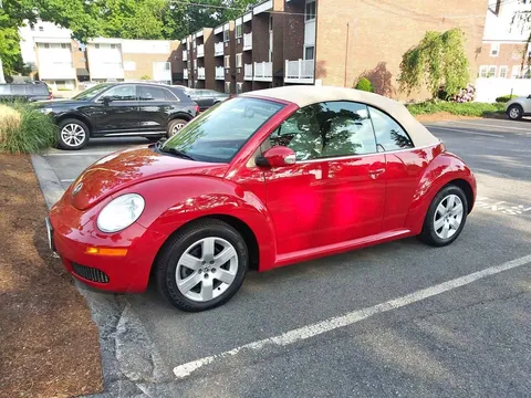 2007 Volkswagen Beetle 2.5L Convertible 2D