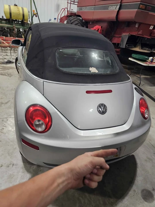 2007 Volkswagen New Beetle - Image 3 of 17