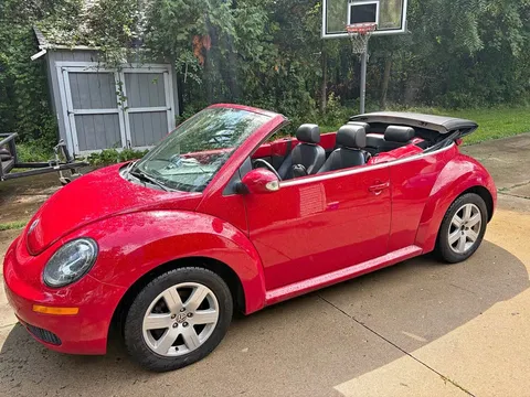 2007 Volkswagen Beetle 2.5L Convertible 2D
