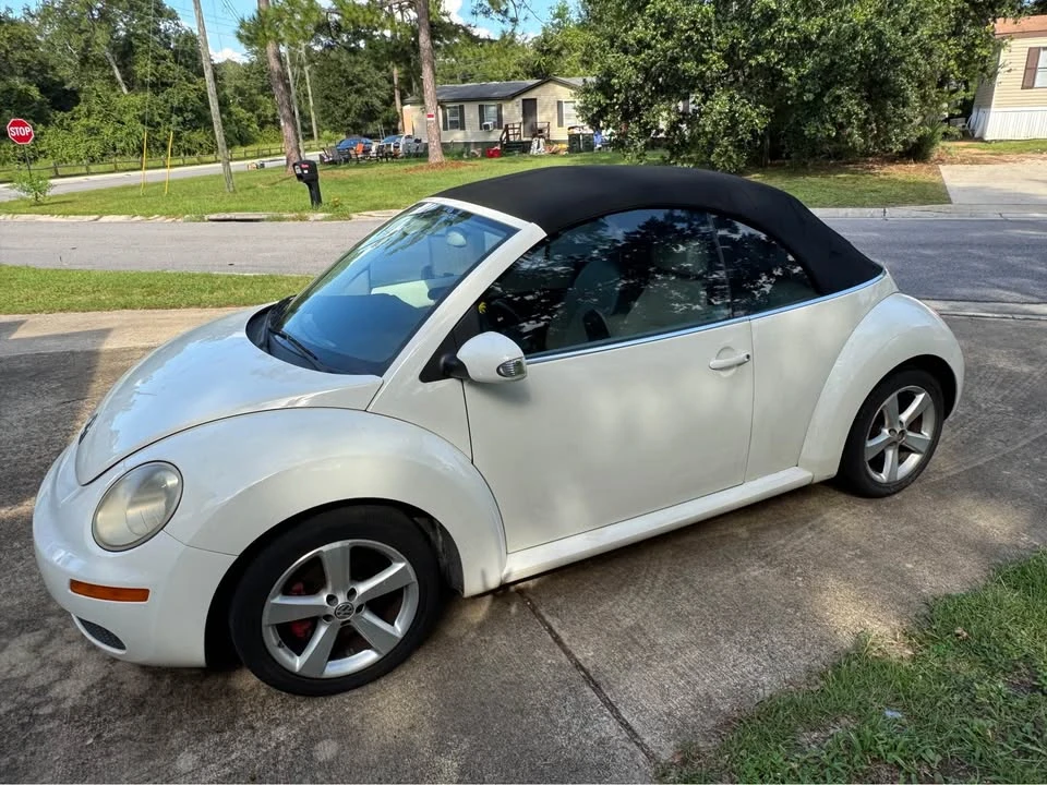 2007 Volkswagen New Beetle - Image 3 of 6
