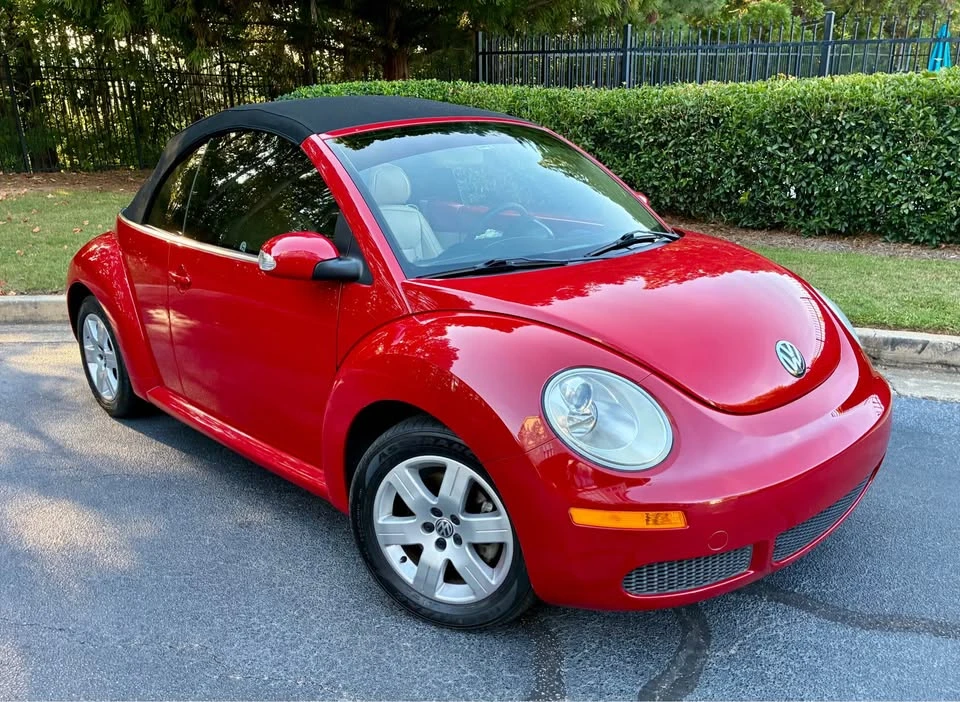 2007 Volkswagen New Beetle - Image 12 of 15