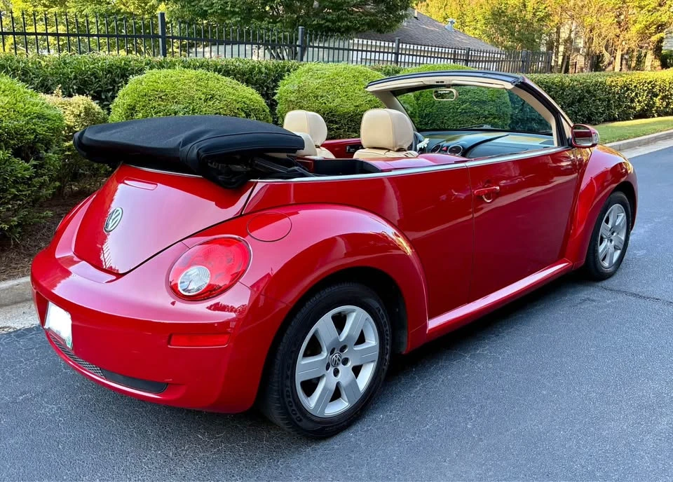 2007 Volkswagen New Beetle - Image 7 of 15