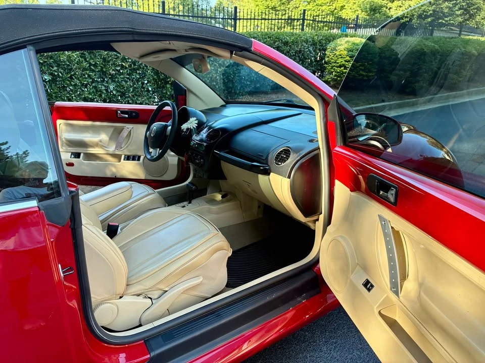 2007 Volkswagen New Beetle - Image 15 of 15