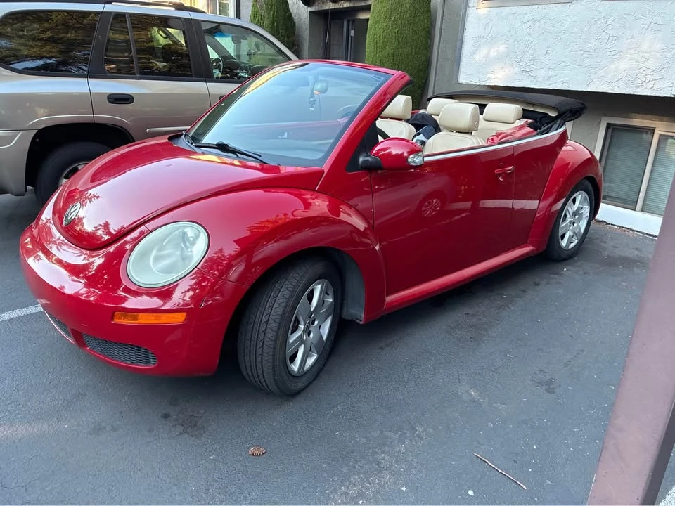 2007 Volkswagen New Beetle - Image 8 of 8