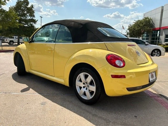 2007 Volkswagen New Beetle - Image 13 of 20