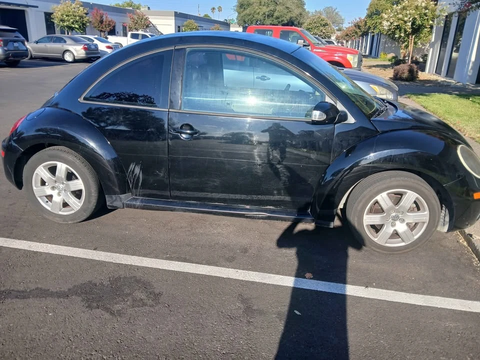 2007 Volkswagen New Beetle - Image 5 of 7